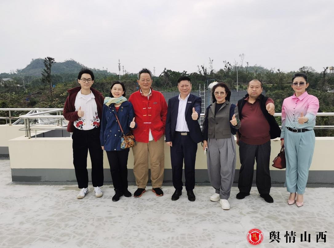 图片暂时无法显示