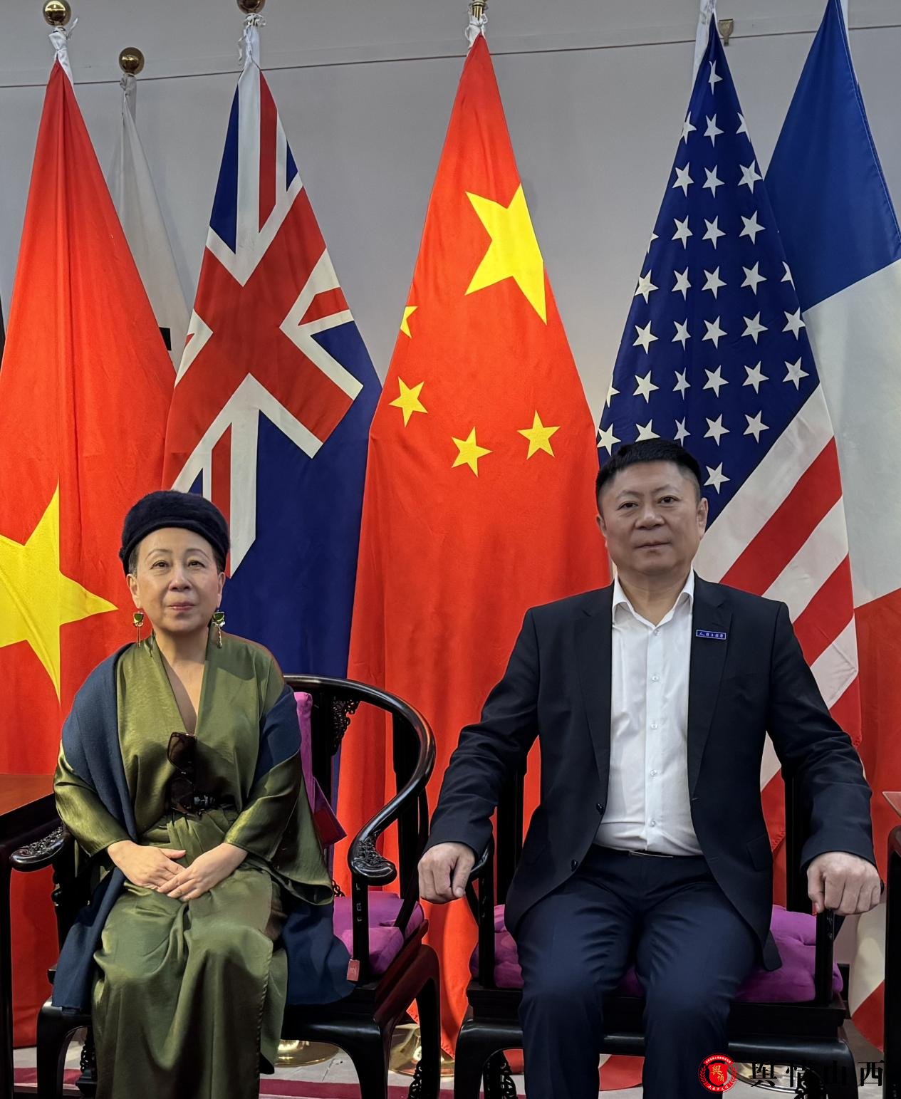 图片暂时无法显示