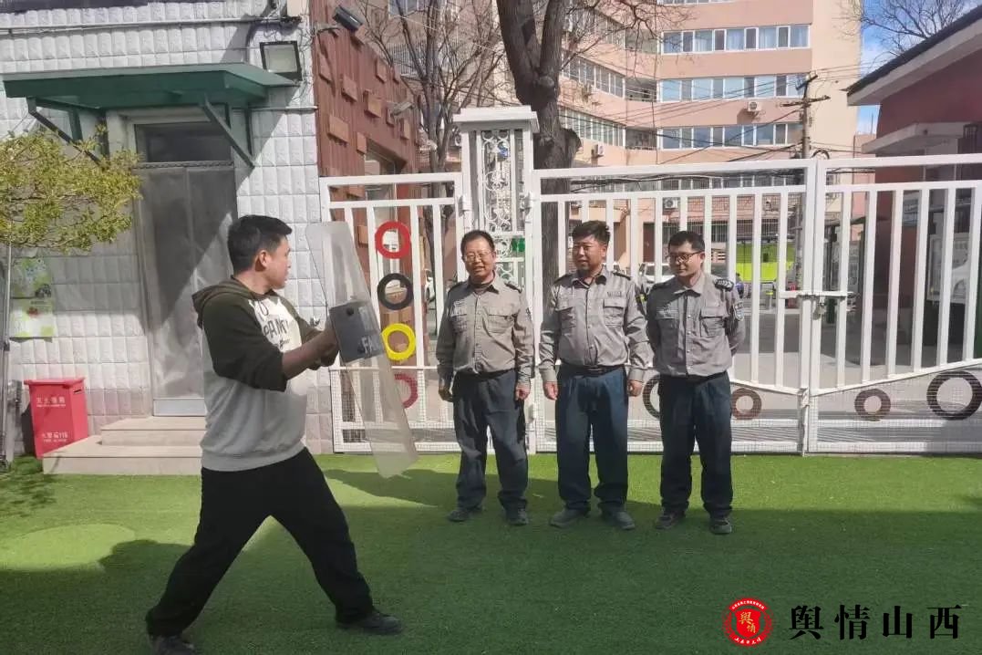 图片暂时无法显示